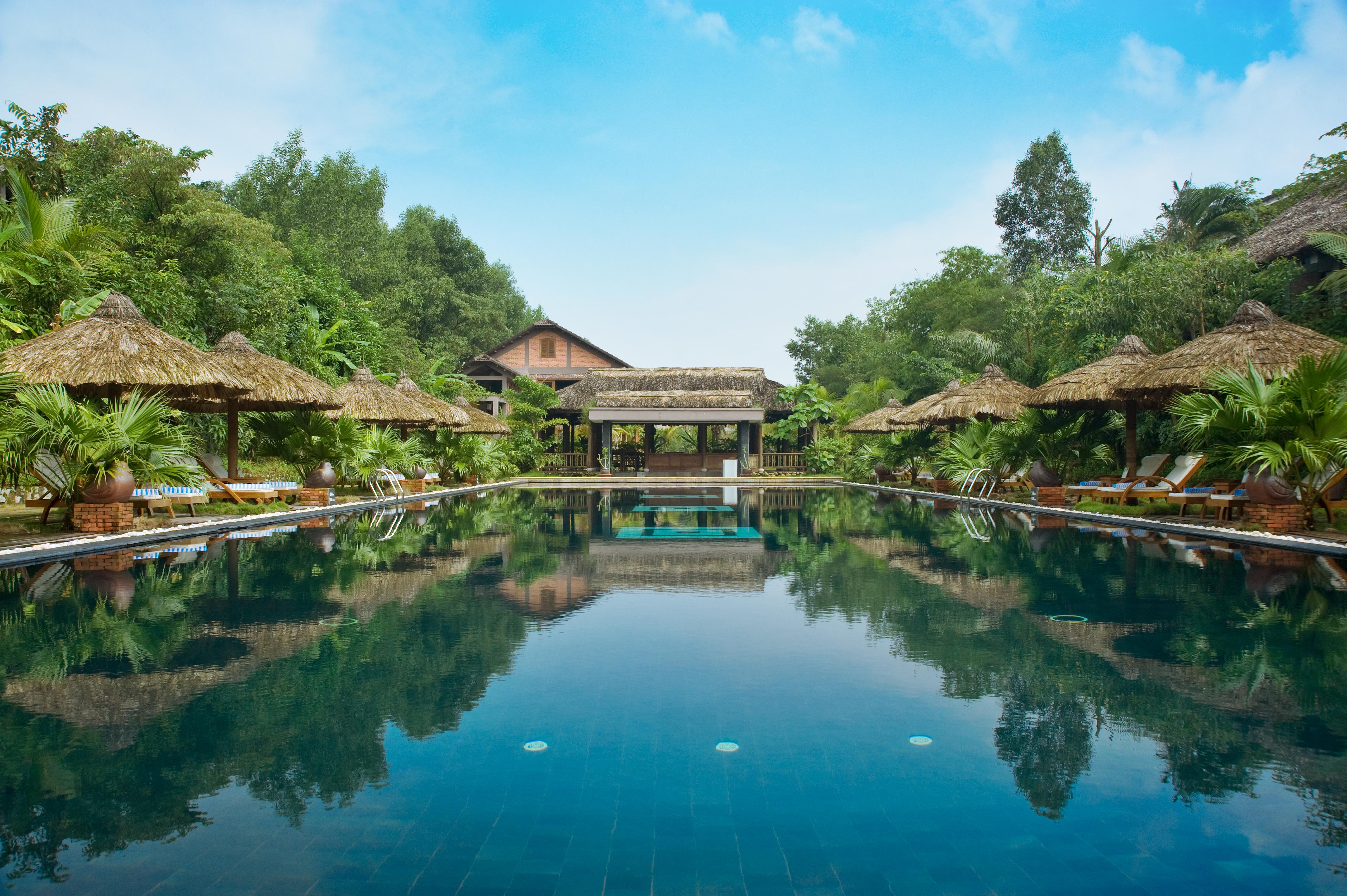 Pilgrimage Village Boutique Resort & Spa Hue Buitenkant foto