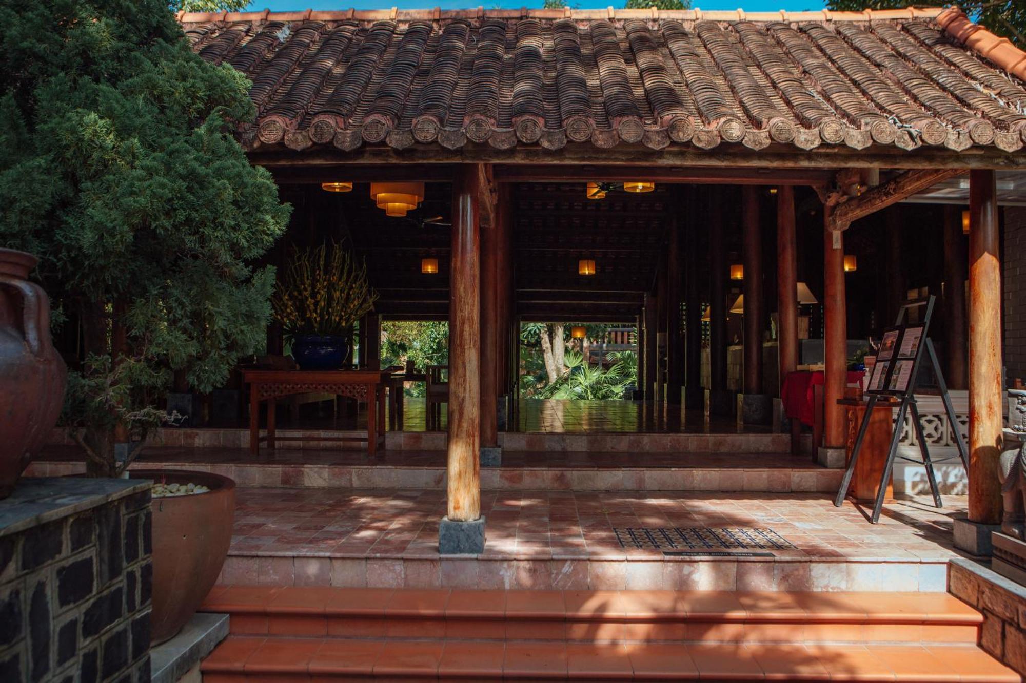 Pilgrimage Village Boutique Resort & Spa Hue Buitenkant foto